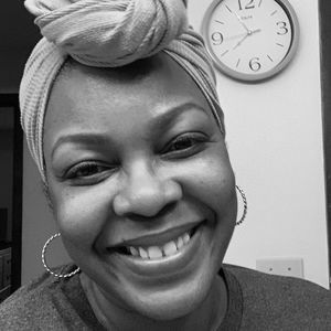 Meet your Posher, Carla